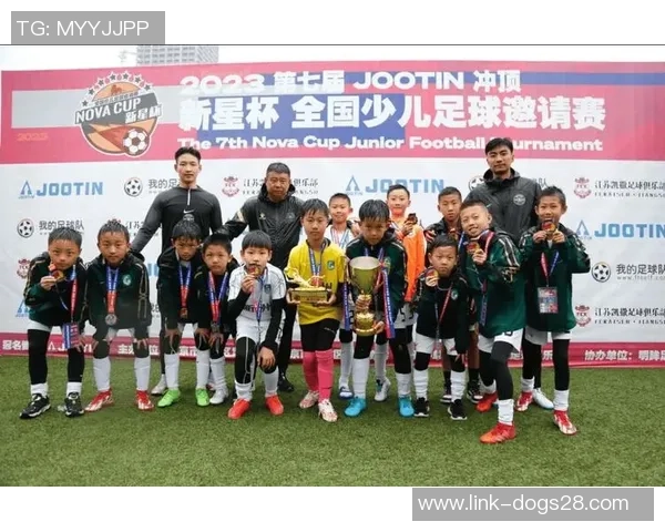 田旭足球：探索中国足球新星的成长之路与未来发展潜力